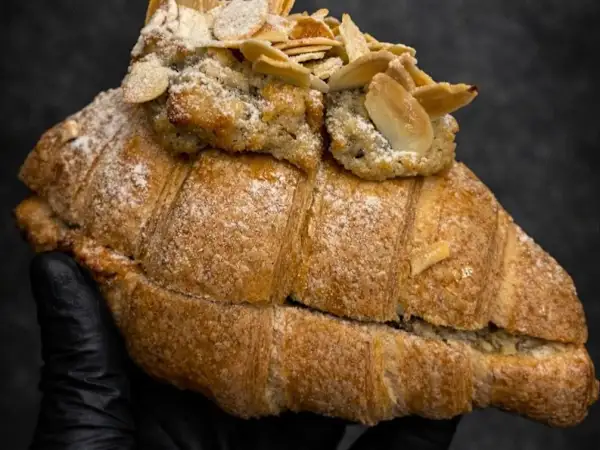 Croissant s mand�ov�m frangipane bezlepkov� 150g